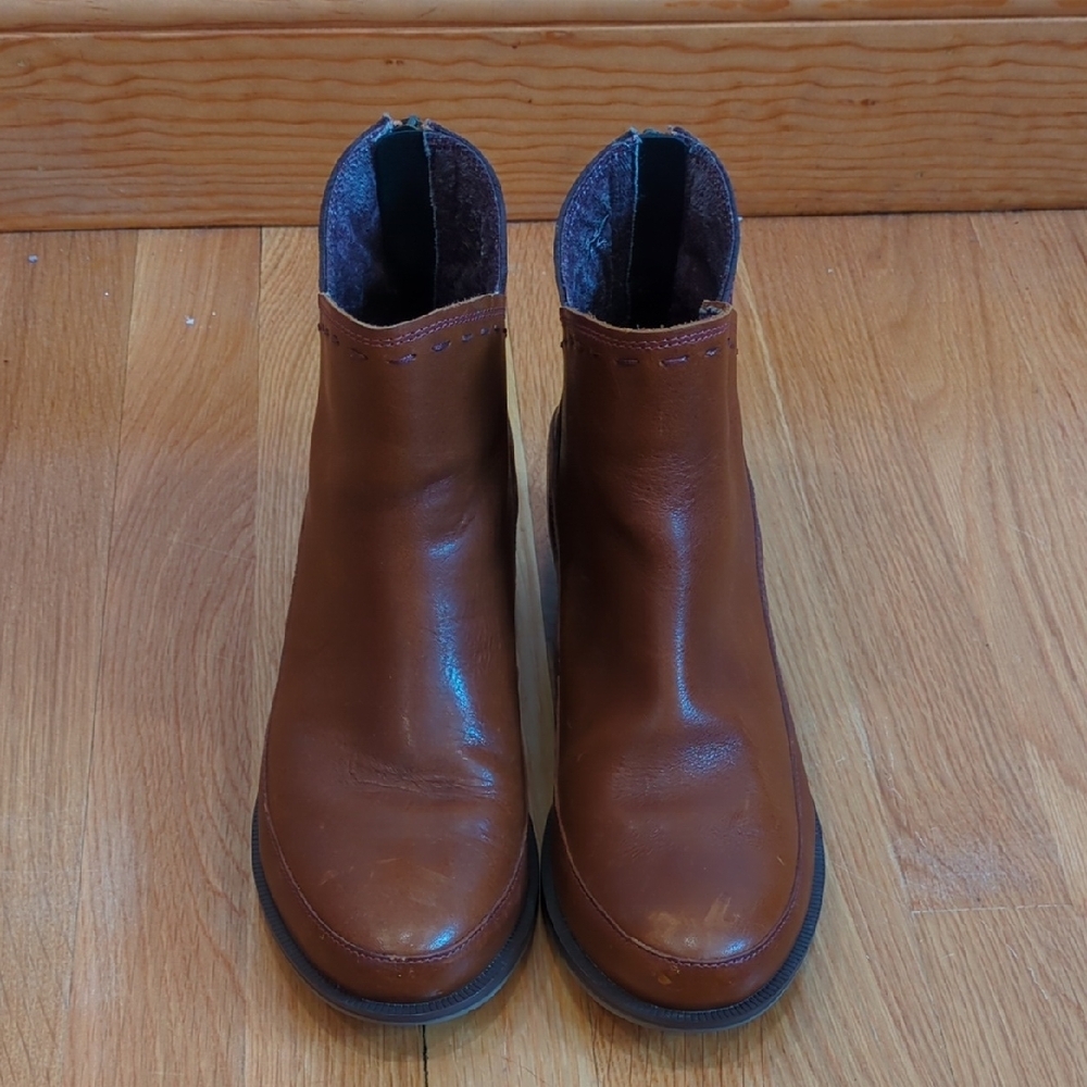 Chaco Cataluna Mid Casual Leather Ankle Boot Brown Ochre Waterproof Size 9.5